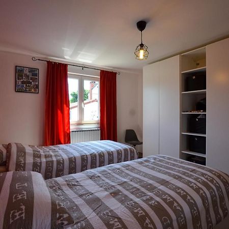 Noemi & Ana Apartment Ровінь Екстер'єр фото